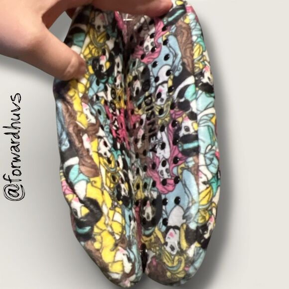 Disney Princess Fuzzy Grippy Slipper Socks Size Small / Medium - Picture 3 of 5